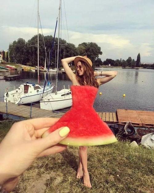 吃瓜裙分享免费,免费生成，轻松打造个性化时尚穿搭